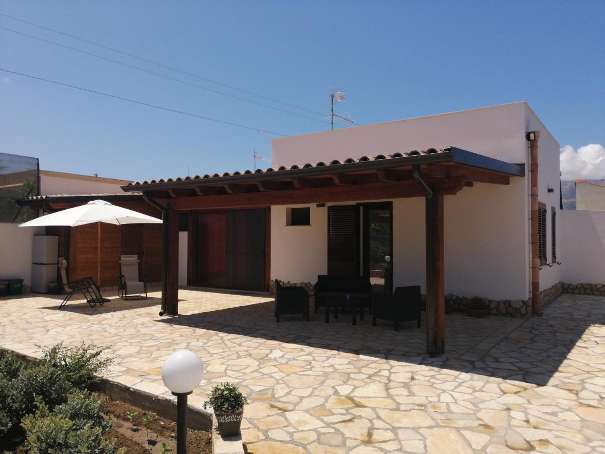 Casa Vacanze Dorotea Villa Valderice Esterno foto